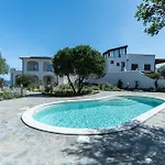 Le Conchiglie With Pool By Wonderful Italy Appartamento