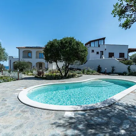 Le Conchiglie With Pool By Wonderful Italy Daire